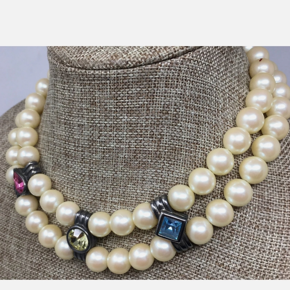 Vintage 80s Givenchy Necklace - Picture 3 of 5